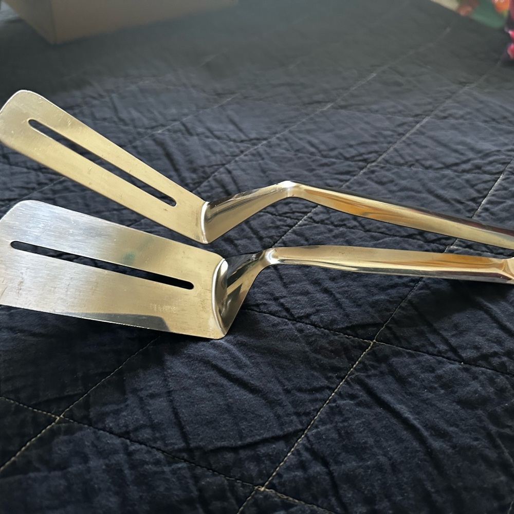 Spatula/server… Cakes, pies, casseroles